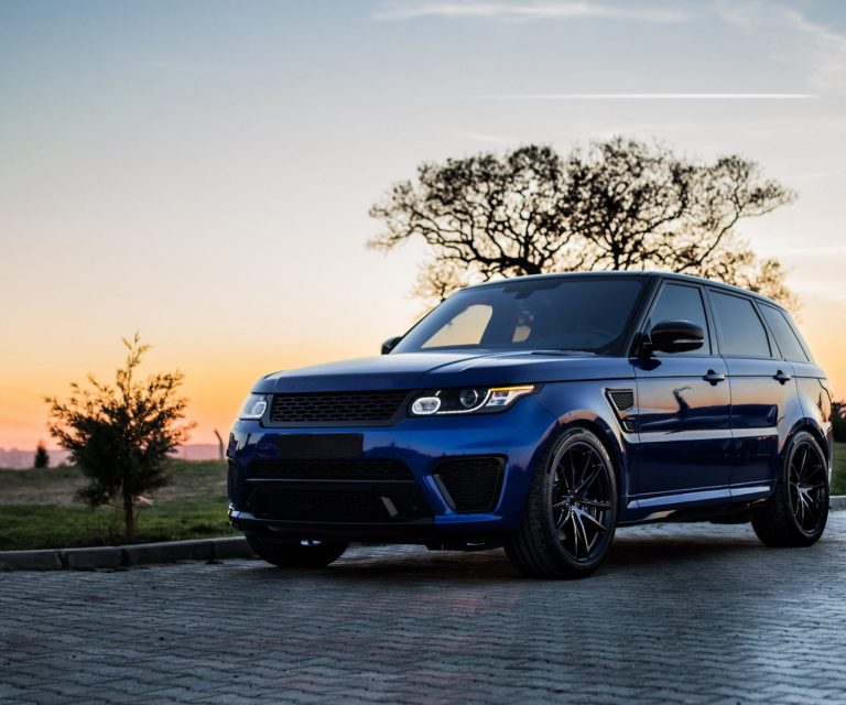 Photo of SUV illustrates blog: "What Is the Difference Between Deductible and Deductible Waiver?"